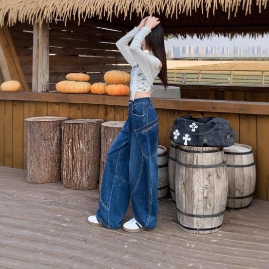 Summer Clothing Wear - Frühjahrs-Übergrößen-Damenkleidung: Hochgeschnittene, Locker Sitzende Casual-Jeans mit