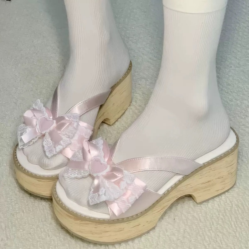 Summer Clothing Petite - Süße Schleifen-Holzmaserung Plateau-Slipper für Damen –