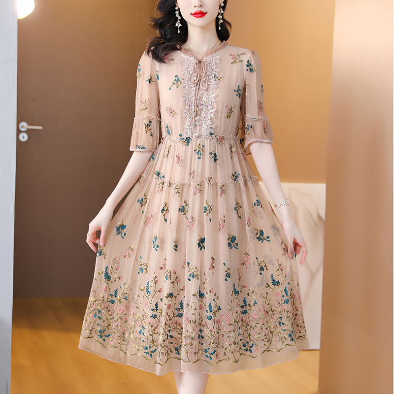 Sundress Midi Floral - Frauen Blumen natur seide Stickerei Midi