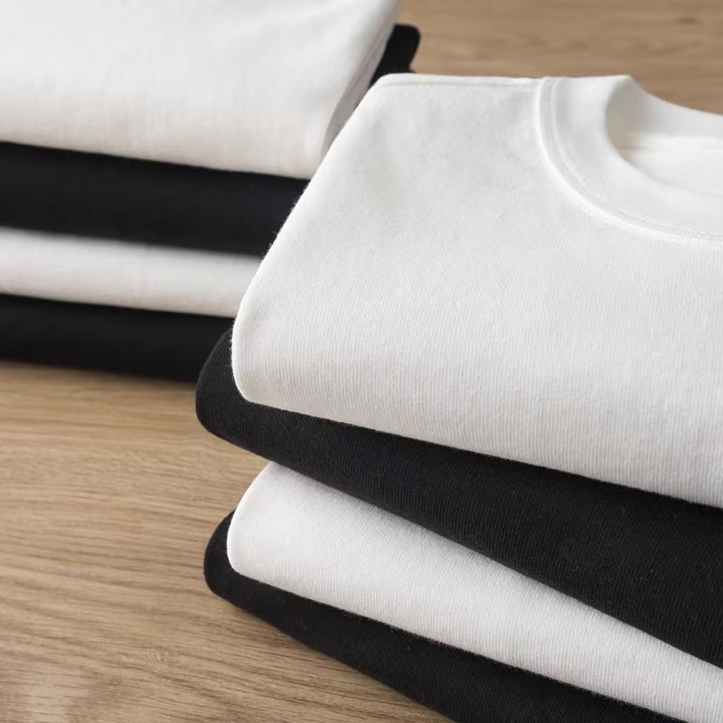 Modell Roman Reigns Bedrucktes – Summer Reign Clothing Bewertung und Preis