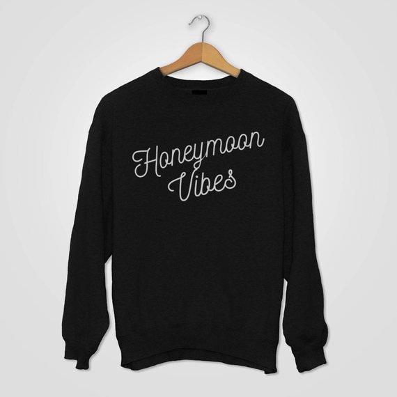 Sugarbaby Honeymoon Vibes Swea – Summer Clothing Vibes Bewertung und Preis